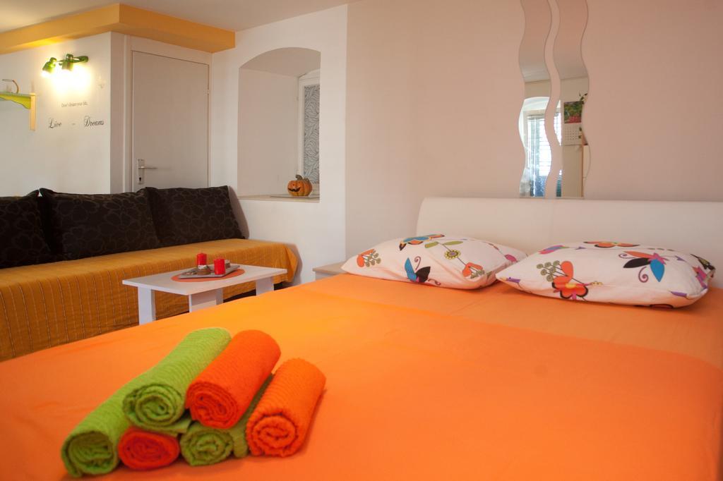 Paradise Apartment With Big Sunny Terrace In The Old Town, Few Meters From The Sea & Riva Promenade Сплит Номер фото